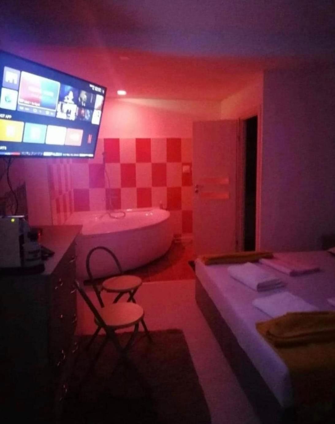 Made In Transilvania Aparthotel Sighişoara Buitenkant foto